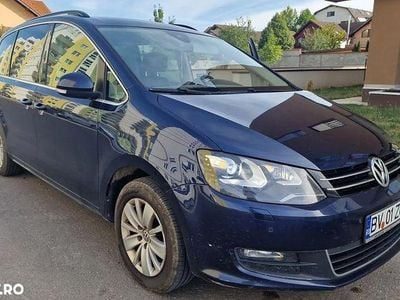 Second-hand VW Sharan Highline 177 CP (130 kW) 2015 Culoarealbastru Monovolum