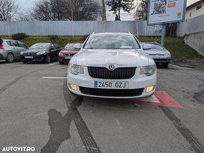 Culoarealb Second-hand 2011 Skoda Superb Family Break | 4.490 EUR (Preț bun)