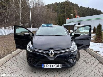 Second-hand Renault Clio IV LIMITED 120 CP (88 kW) 2018 Culoarenegru Hatchback