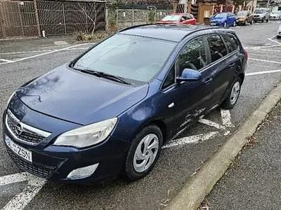 Second-hand 2011 Opel Astra Break | 1.990 EUR (Preț bun)