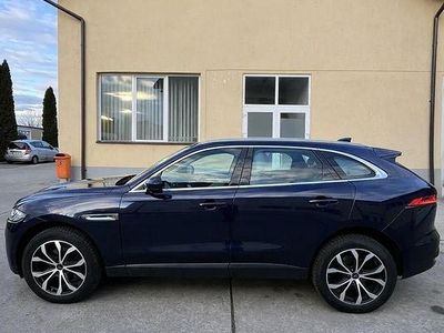 Second-hand Jaguar F-Pace Portfolio 300 CP (220 kW) 2017 Culoarealbastru SUV