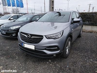 Second-hand Opel Grandland X Innovation 130 CP (95 kW) 2021 Culoaregri SUV