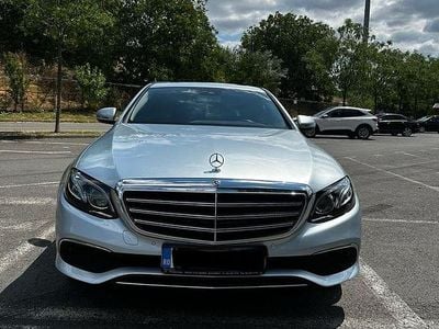 Mercedes E220