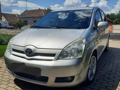 Utilizat 2004 Toyota Corolla Monovolum | 800 EUR
