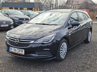 Second-hand Opel Astra Active 116 CP (85 kW) 2016 Argintiu Berlinǎ