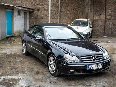 Second-hand Mercedes CLK200 163 CP (119 kW) 2006 Culoarenegru Cabrio