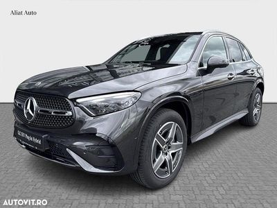 Gri Nouă 2025 Mercedes GLC300e SUV | 77.461 EUR (Preț bun)