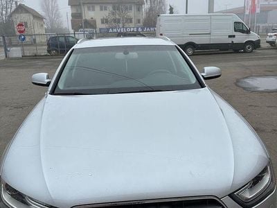 Second-hand Audi A4 143 CP (105 kW) 2013 Culoareargint Break