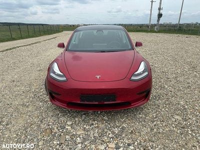 Second-hand Tesla Model 3 Standard Range Plus 208 kW (283 CP) 2020 Culoarerosu Berlinǎ
