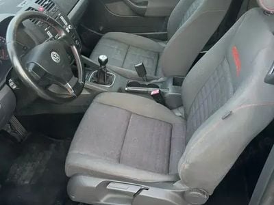 VW Golf V