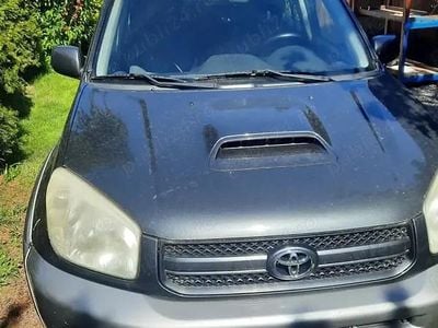 Second-hand Toyota RAV4 116 CP (85 kW) 2004 Berlinǎ