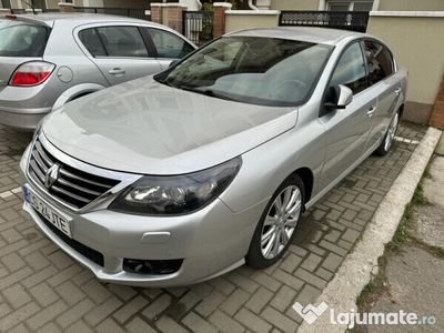 Renault Latitude