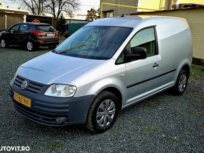 Second-hand VW Caddy Maxi 105 CP (77 kW) 2007 Culoareargint Monovolum