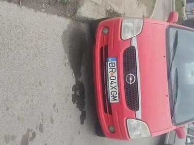 Utilizat 2002 Opel Agila Monovolum | 600 EUR
