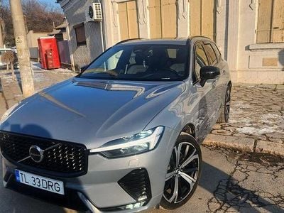 Second-hand Volvo XC60 R-Design 197 CP (144 kW) 2021 Culoaregri SUV
