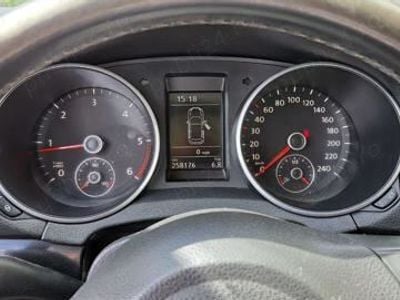 VW Golf VI