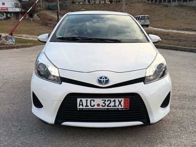 second-hand Toyota Yaris Hybrid 