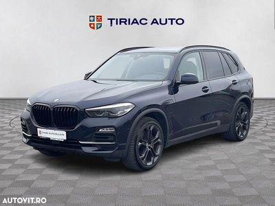 Culoarealbastru Utilizat 2020 BMW X5 iPerformance SUV | 44.990 EUR (Scump)