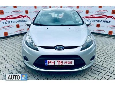 Auriu Utilizat 2009 Ford Fiesta Hatchback | 4.190 EUR (Scump)
