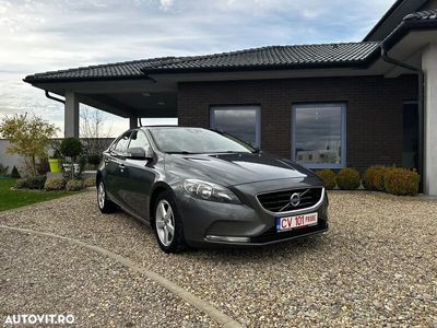 second-hand Volvo V40 D2 ECO Momentum