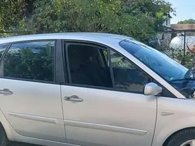 Utilizat 2007 Renault Scénic Monovolum | 2.500 EUR (Scump)