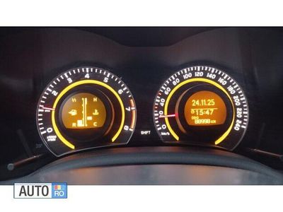 Second-hand Toyota Corolla 136 CP (100 kW) 2011 Argintiu Berlinǎ