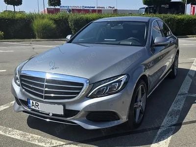 Gri Utilizat 2015 Mercedes C220 Berlinǎ | 19.900 EUR (Scump)