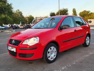 Rosu Utilizat 2007 VW Polo Trendline Hatchback | 5.400 EUR (Scump)