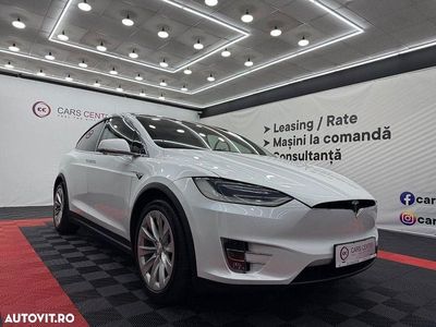 Culoarealb Utilizat 2018 Tesla Model X SUV | 30.499 EUR