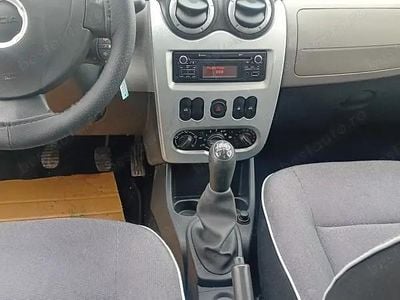 Second-hand 2012 Dacia Logan | 2.900 EUR (Preț OK)