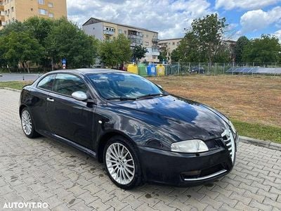 Second-hand Alfa Romeo GT 150 CP (110 kW) 2008 Culoarenegru Coupe