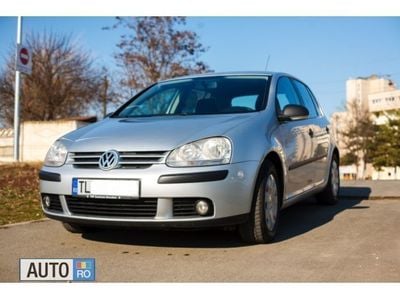 second-hand VW Golf V 