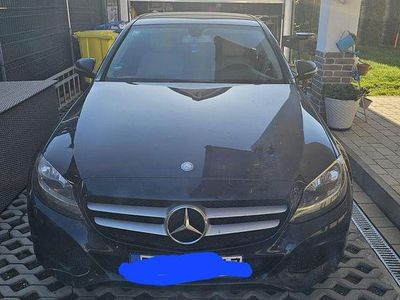 Second-hand Mercedes C180 116 CP (85 kW) 2016 Culoarealbastru Berlinǎ