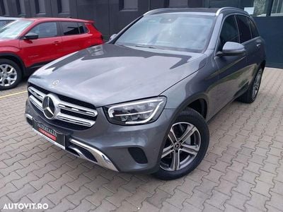 Mercedes GLC300