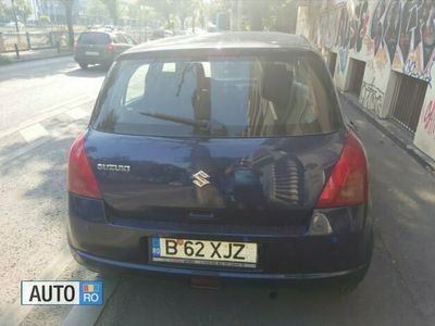 Second-hand Suzuki Swift 92 CP (67 kW) 2007 Albastru Hatchback