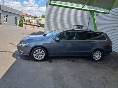Gri Utilizat 2011 VW Passat Break | 5.500 EUR (Puțin scump)