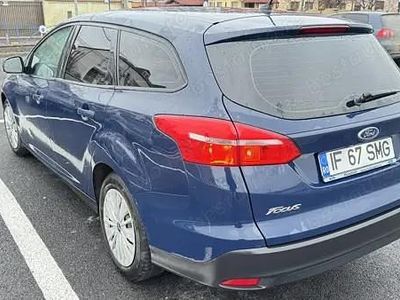 Second-hand Ford Focus 120 CP (88 kW) 2017 Albastru Cabrio