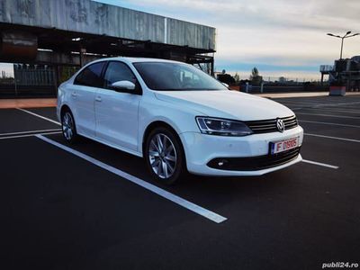 second-hand VW Jetta 2.0 TDI CR DPF DSG Highline