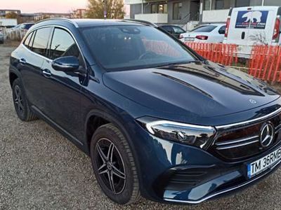 Mercedes EQA250
