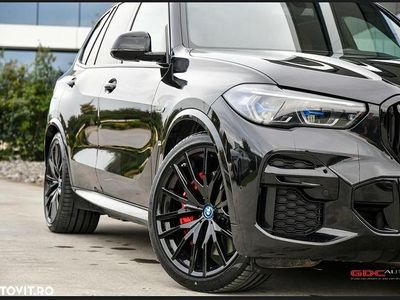 Culoarenegru Second-hand 2022 BMW X5 Comfort Edition SUV | 66.550 EUR