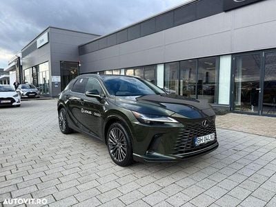 Second-hand Lexus RX450h+ E-FOUR 309 CP (227 kW) 2025 Culoareverde SUV