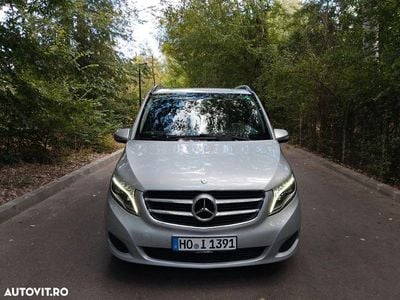 Mercedes V250