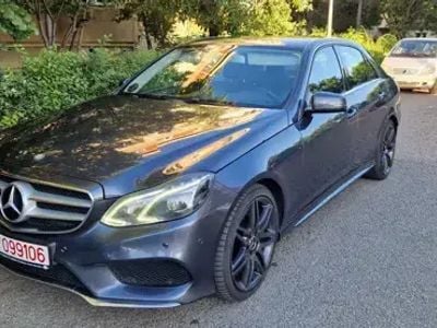 Mercedes E300