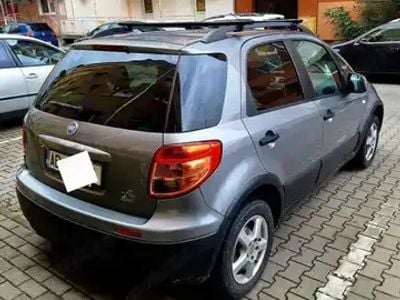 Utilizat 2008 Fiat Sedici SUV | 2.600 EUR