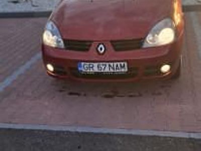 Roșu Utilizat 2007 Renault Symbol Berlinǎ | 4.200 EUR