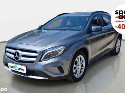 Mercedes GLA220