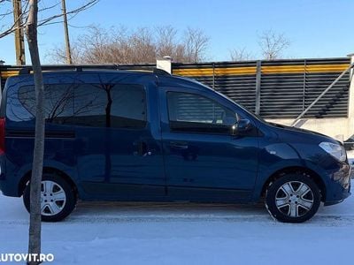 Culoarealbastru Second-hand 2019 Dacia Dokker Lauréate Monovolum | 7.100 EUR (Preț bun)