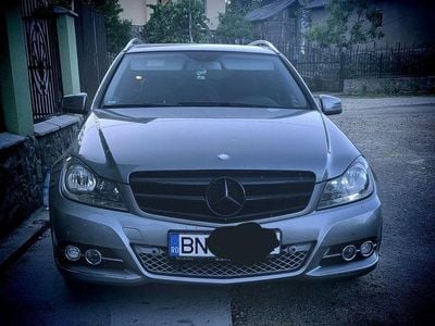 Mercedes C200