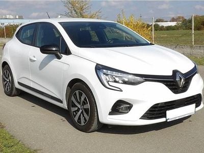Second-hand Renault Clio V 140 CP (102 kW) 2022