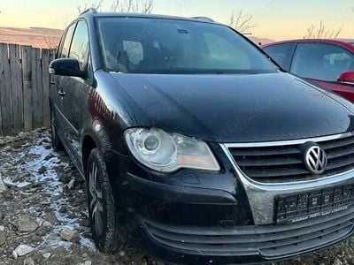 Second-hand VW Touran 140 CP (102 kW) 2007 Monovolum